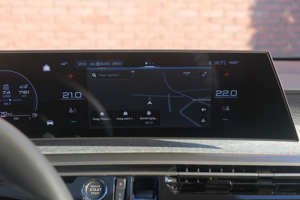 Peugeot 5008 1.2 Hybrid 145pk e-DCS6 GT 7 Persoons | Navi | App Connect | Climate | Adaptive Cruise | Camera | Keyless | Stoelverwarming | PDC afbeelding 14