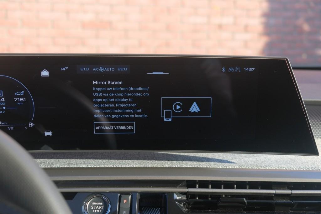 Peugeot 5008 1.2 Hybrid 145pk e-DCS6 GT 7 Persoons | Navi | App Connect | Climate | Adaptive Cruise | Camera | Keyless | Stoelverwarming | PDC afbeelding 16