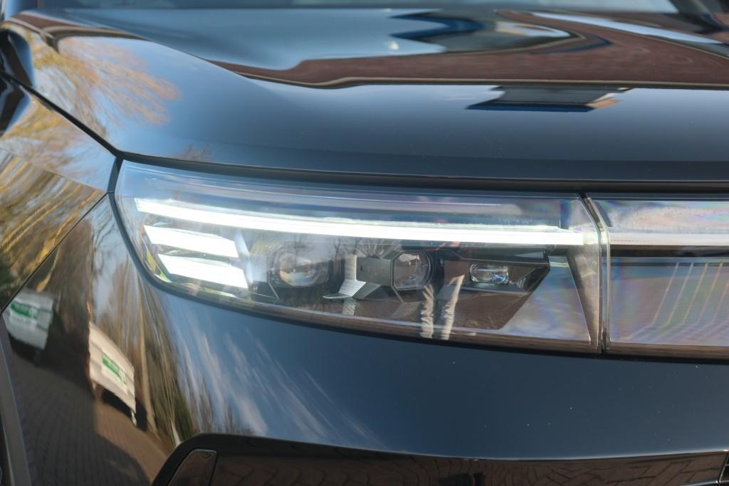 Opel Grandland 1.2 Turbo Hybrid 145pk GS | Navi | App Connect | Adaptive Cruise | Keyless | 360° Camera | Head-up Display | Matrix LED | Winter Pakket afbeelding 2