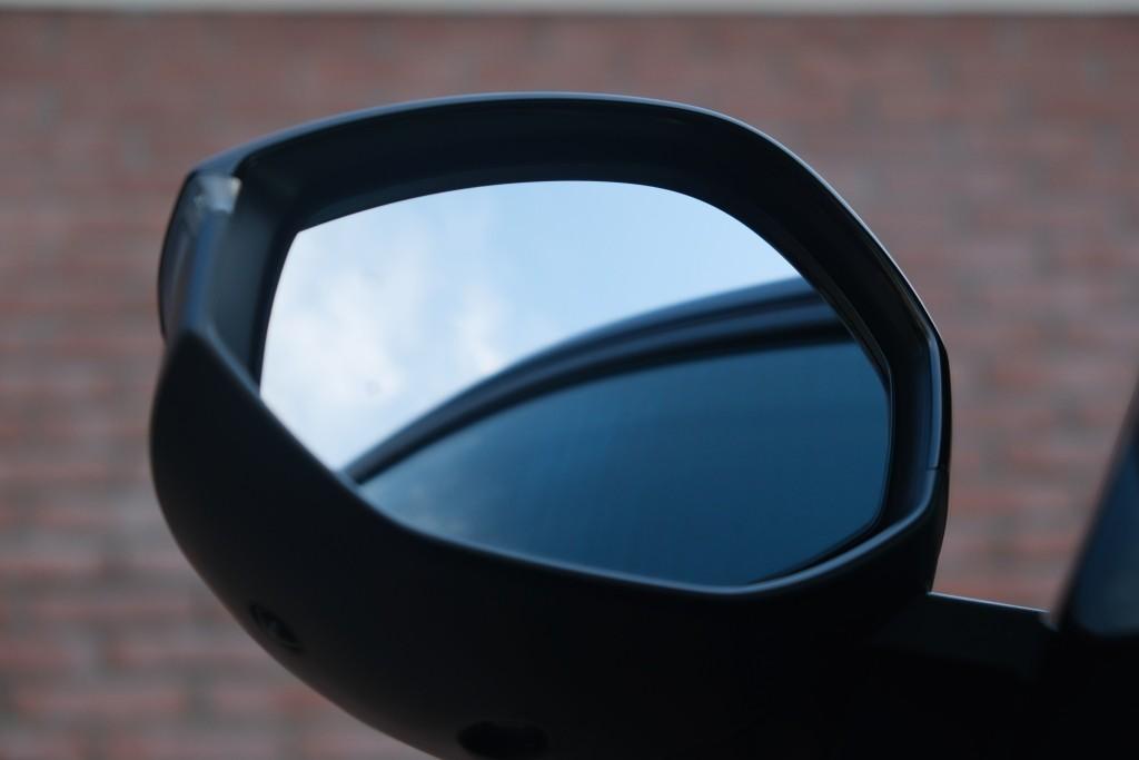 Opel Grandland 1.2 Turbo Hybrid 145pk GS | Navi | App Connect | Adaptive Cruise | Keyless | 360° Camera | Head-up Display | Matrix LED | Winter Pakket afbeelding 26