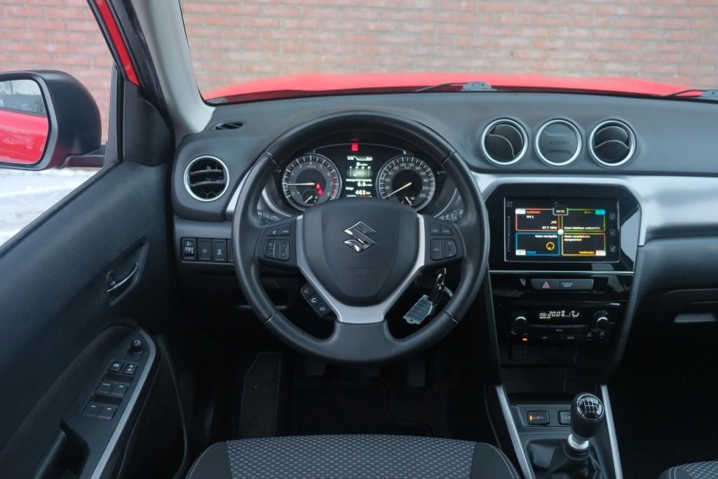 Suzuki Vitara 1.4 Boosterjet 140pk Select | App Connect | Climate | Cruise | Camera | Stoelverwarming | Trekhaak afbeelding 14