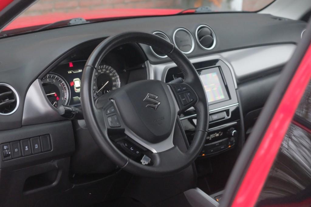 Suzuki Vitara 1.4 Boosterjet 140pk Select | App Connect | Climate | Cruise | Camera | Stoelverwarming | Trekhaak afbeelding 8