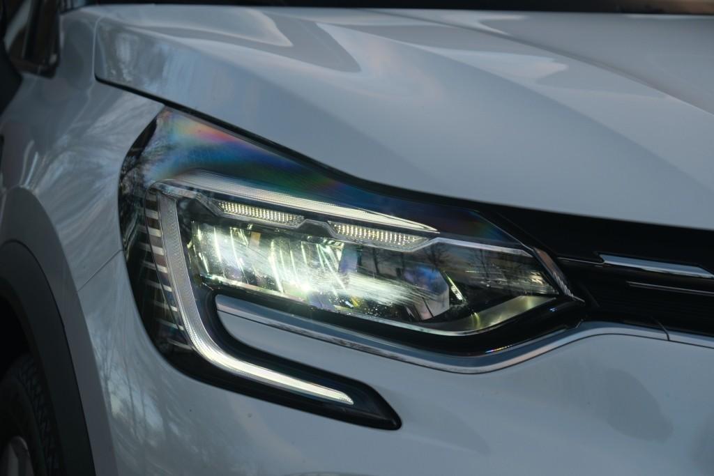 Renault Captur 1.0 TCe 90pk Intens | Navi | App Connect | Climate | Cruise | Keyless | Camera | PDC afbeelding 2