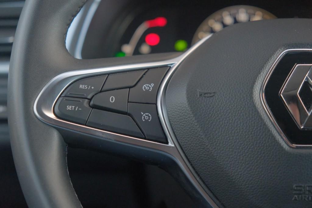 Renault Captur 1.0 TCe 90pk Intens | Navi | App Connect | Climate | Cruise | Keyless | Camera | PDC afbeelding 9