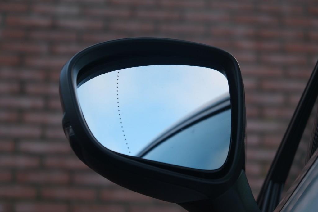 Renault Captur 1.0 TCe 90pk Intens | Navi | App Connect | Climate | Cruise | Keyless | Camera | PDC afbeelding 28