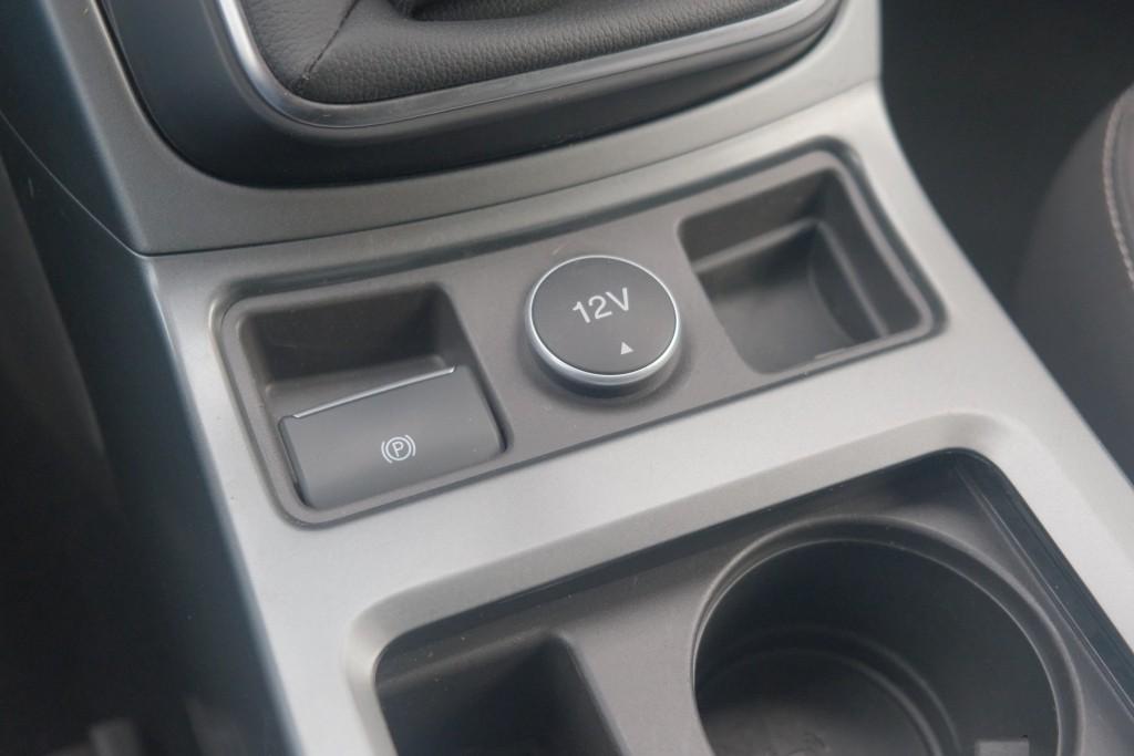 Ford Kuga 1.5 EcoBoost 120pk Trend Ultimate | Navi | Climate | Cruise | Camera | Keyless | Trekhaak afbeelding 25