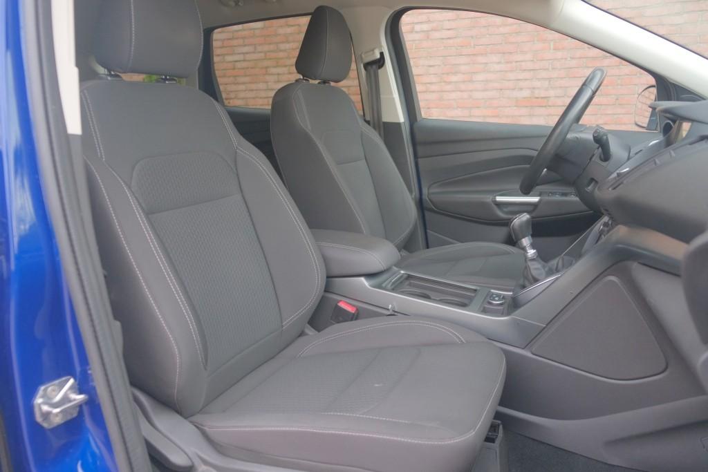Ford Kuga 1.5 EcoBoost 120pk Trend Ultimate | Navi | Climate | Cruise | Camera | Keyless | Trekhaak afbeelding 5