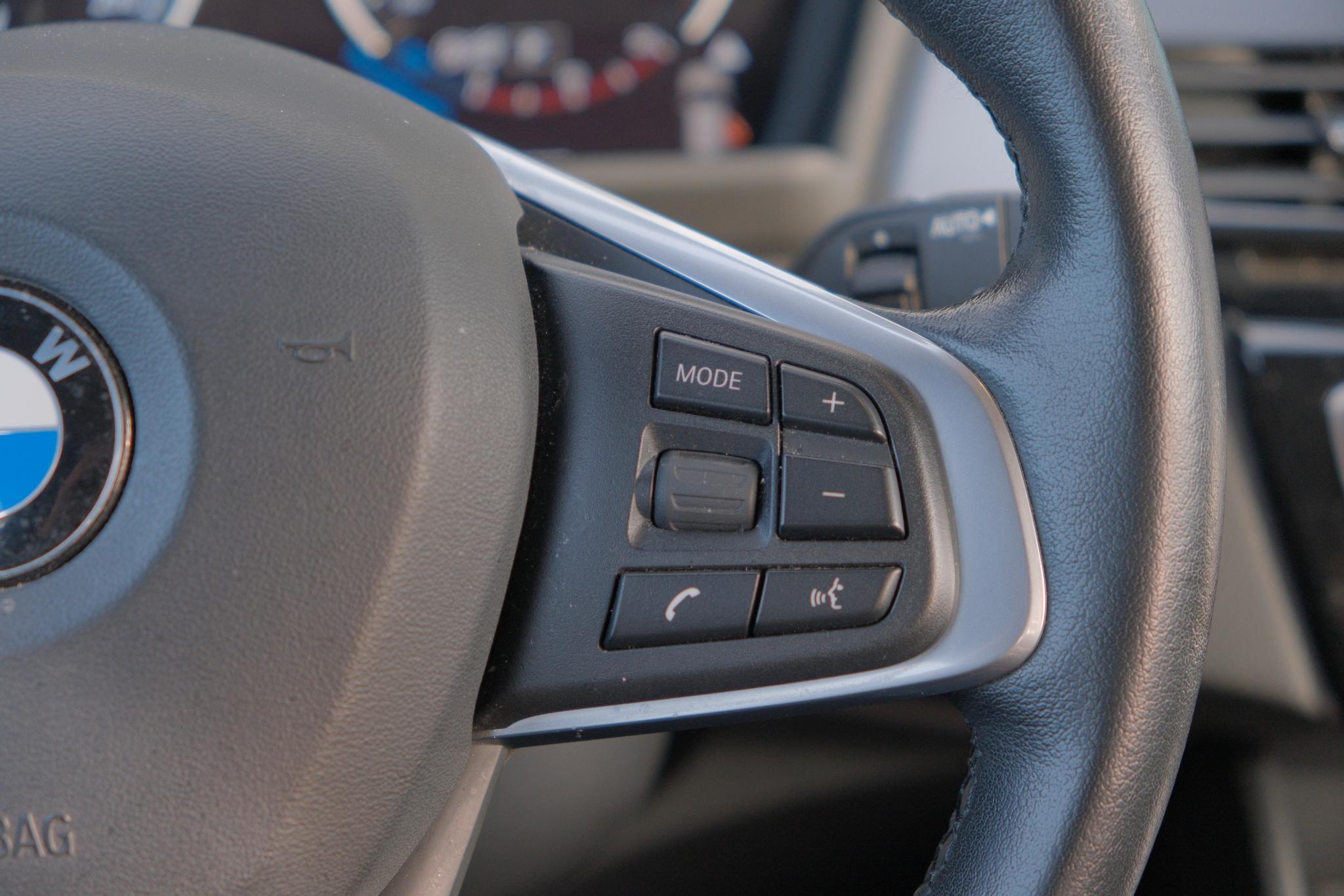 BMW 2 Serie 220i 192pk Aut. Active Tourer Executive | Navi | Climate | Cruise | Elektrische Achterklep | Stoelverwarming | PDC afbeelding 15