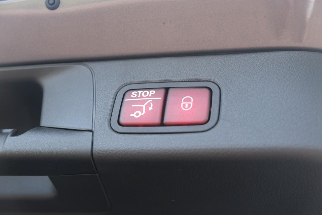 Mercedes-Benz B-Klasse 250e 218pk 8G-DCT AMG Line | Burmester | Pano | Keyless | HUD | ACC | 360° Camera | Elektrische Klep | Sfeer afbeelding 38