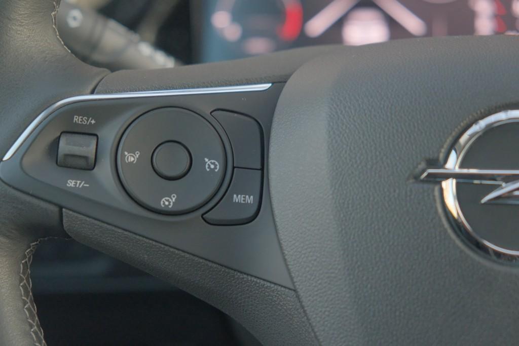 Opel Grandland 1.2 Turbo 130pk GS | App Connect | Climate | Cruise | Camera | PDC | Trekhaak afbeelding 9