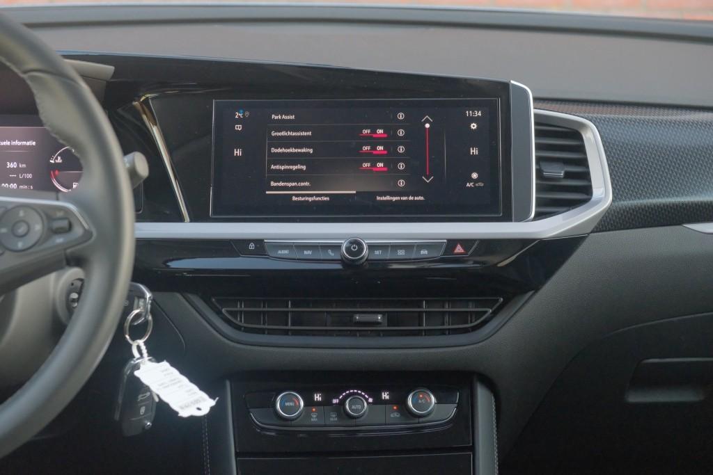 Opel Grandland 1.2 Turbo 130pk GS | App Connect | Climate | Cruise | Camera | PDC | Trekhaak afbeelding 15