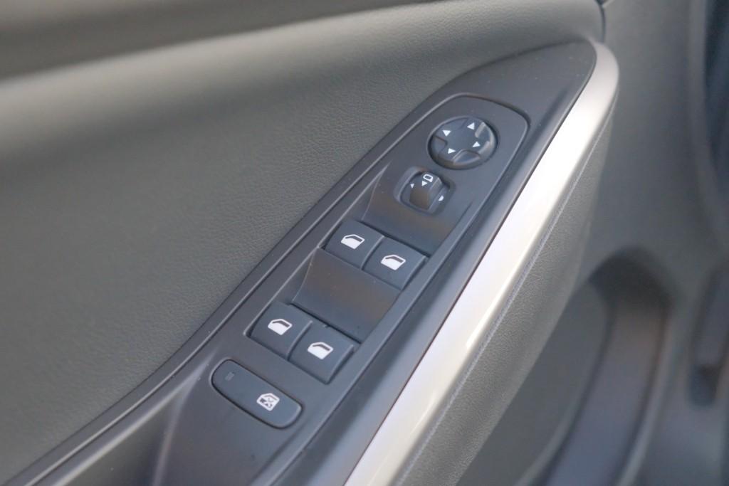 Opel Grandland 1.2 Turbo 130pk GS | App Connect | Climate | Cruise | Camera | PDC | Trekhaak afbeelding 26