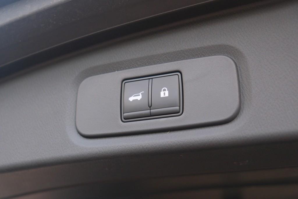 Nissan QASHQAI 1.3 MHEV 158pk Xtronic Tekna | Navi | Adaptive Cruise | 360° Camera | Leder | Head-up Display | Panoramadak | Keyless | Cold Pack afbeelding 33