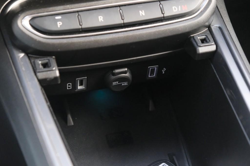 Fiat 600 1.2 Hybrid 110pk DCT6 La Prima | Navi | App Connect | Adaptive Cruise | Climate | Keyless | Camera | Leder | Elektrische Achterklep afbeelding 20