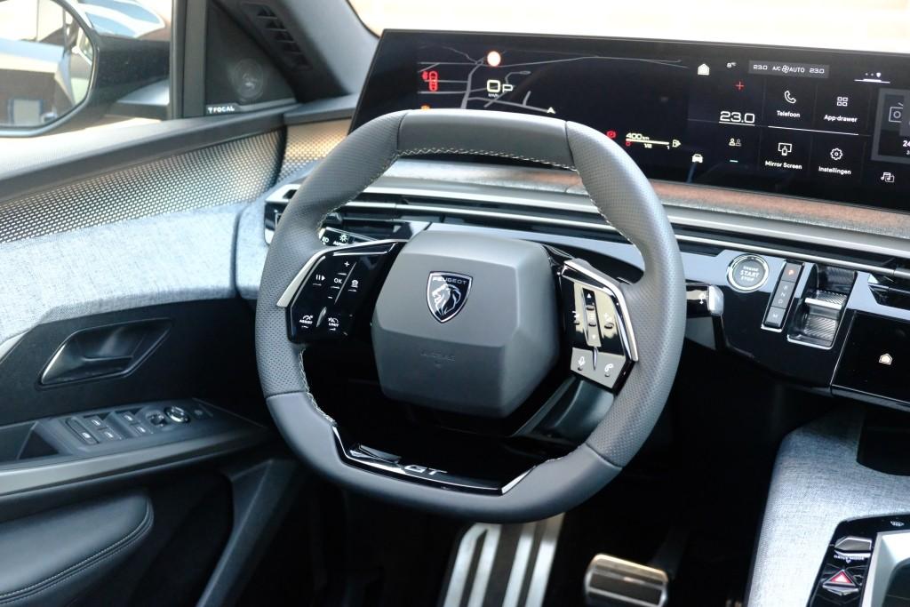 Peugeot 3008 1.2 Hybrid 145pk e-DCS6 GT | Navi | App Connect | Adaptive Cruise | Camera | Panoramadak | FOCAL® Audio | Elektrische Achterklep | Winter Pakket afbeelding 10