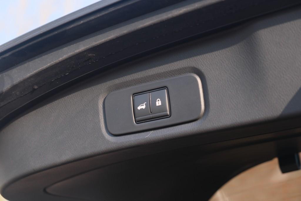 Nissan QASHQAI 1.3 MHEV 158pk Xtronic Tekna | Navi | Adaptive Cruise | 360° Camera | Leder | Head-up Display | Panoramadak | Keyless | Cold Pack afbeelding 34