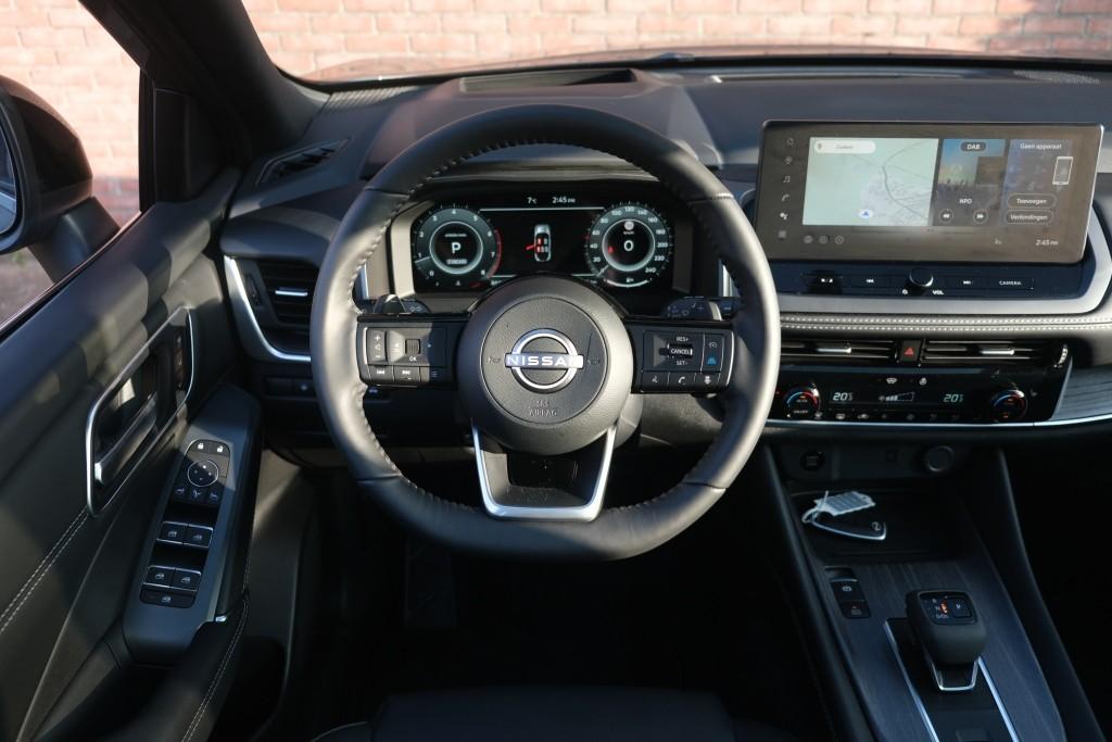 Nissan QASHQAI 1.3 MHEV 158pk Xtronic Tekna | Navi | Adaptive Cruise | 360° Camera | Leder | Head-up Display | Panoramadak | Keyless | Cold Pack afbeelding 15