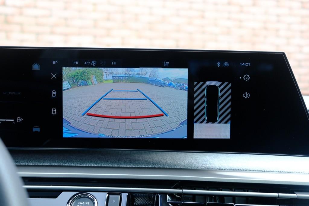 Peugeot 5008 1.2 Hybrid 145pk e-DCS6 GT 7 Persoons | Navi | App Connect | Adaptive Cruise | Panoramadak | Camera | Keyless | Stoelverwarming | Elektrische Achterklep | PDC afbeelding 21