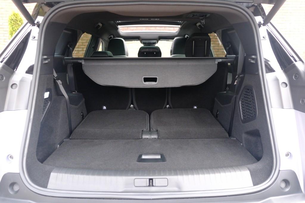 Peugeot 5008 1.2 Hybrid 145pk e-DCS6 GT 7 Persoons | Navi | App Connect | Adaptive Cruise | Panoramadak | Camera | Keyless | Stoelverwarming | Elektrische Achterklep | PDC afbeelding 34