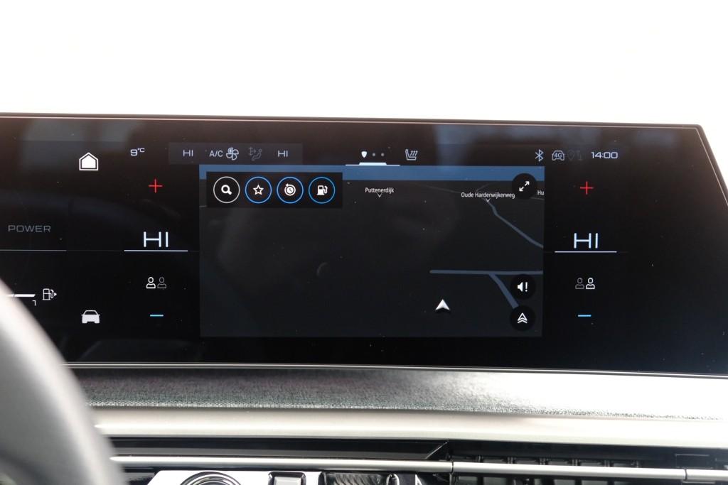 Peugeot 5008 1.2 Hybrid 145pk e-DCS6 GT 7 Persoons | Navi | App Connect | Adaptive Cruise | Panoramadak | Camera | Keyless | Stoelverwarming | Elektrische Achterklep | PDC afbeelding 16