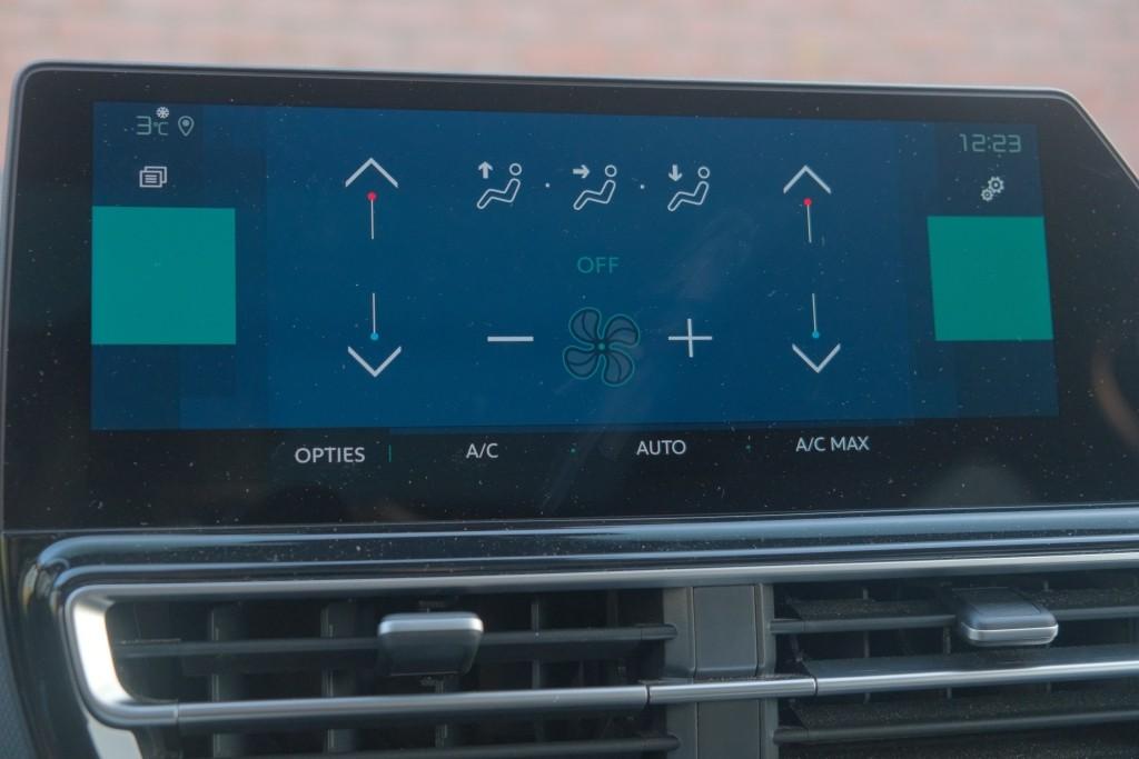 Citroën C5 Aircross 1.6 Plug-in Hybrid 180pk EAT8 Max | Navi | App Connect | Adaptive Cruise | Panoramadak | Camera | Keyless | PDC afbeelding 24