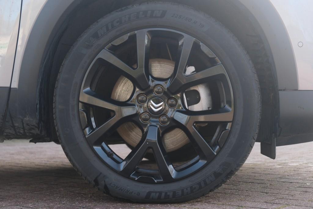 Citroën C5 Aircross 1.6 Plug-in Hybrid 180pk EAT8 Max | Navi | App Connect | Adaptive Cruise | Panoramadak | Camera | Keyless | PDC afbeelding 33