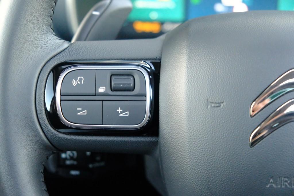 Citroën C5 Aircross 1.6 Plug-in Hybrid 180pk EAT8 Max | Navi | App Connect | Adaptive Cruise | Panoramadak | Camera | Keyless | PDC afbeelding 9