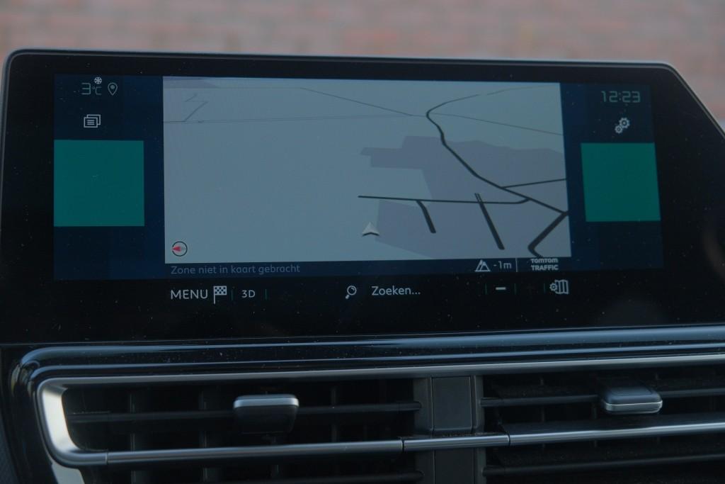 Citroën C5 Aircross 1.6 Plug-in Hybrid 180pk Max | Navi | App Connect | Adaptive Cruise | Panoramadak | Camera | Keyless | PDC afbeelding 18