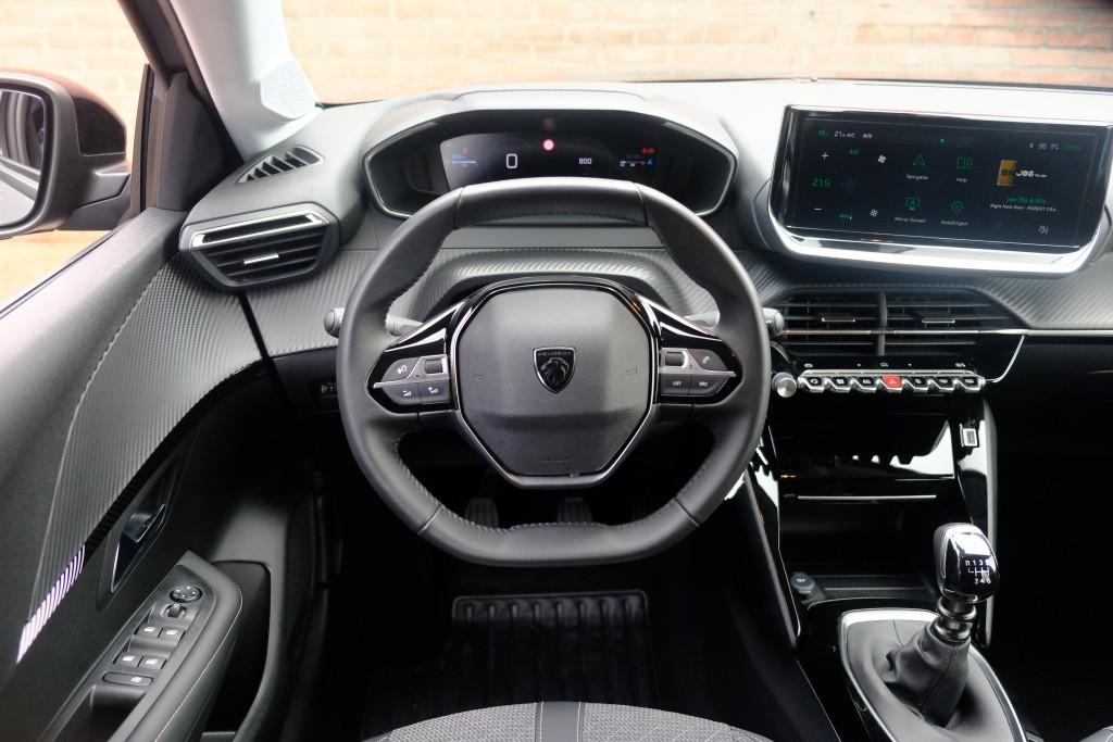 Peugeot 208 1.2 PureTech 100pk Allure | App Connect | Climate | Cruise | PDC afbeelding 13