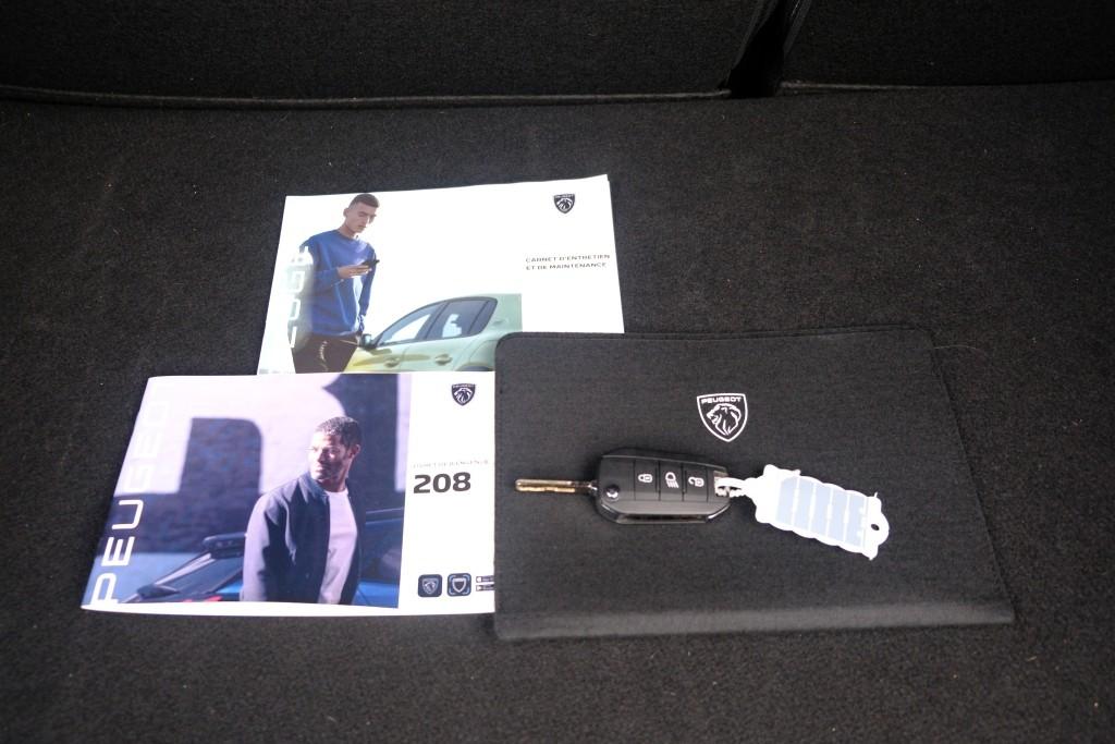 Peugeot 208 1.2 PureTech 100pk Allure | App Connect | Climate | Cruise | PDC afbeelding 34