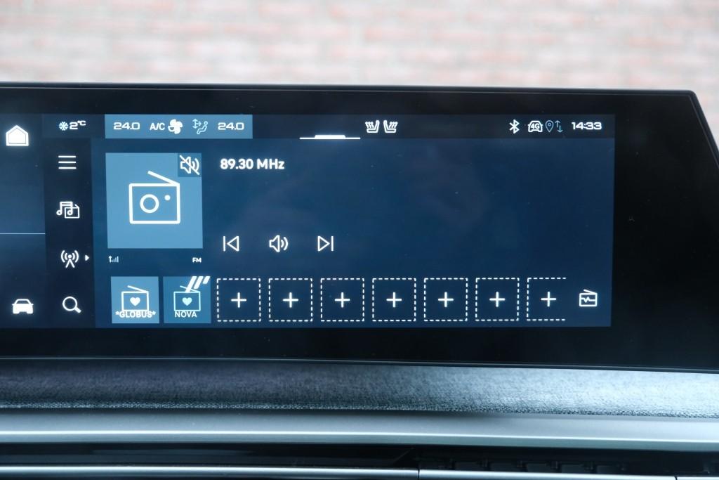 Peugeot 5008 1.2 Hybrid 145pk e-DCS6 GT 7 Persoons | Navi | App Connect | Adaptive Cruise | Panoramadak | Camera | Keyless | Stoelverwarming | Elektrische Achterklep | PDC afbeelding 20