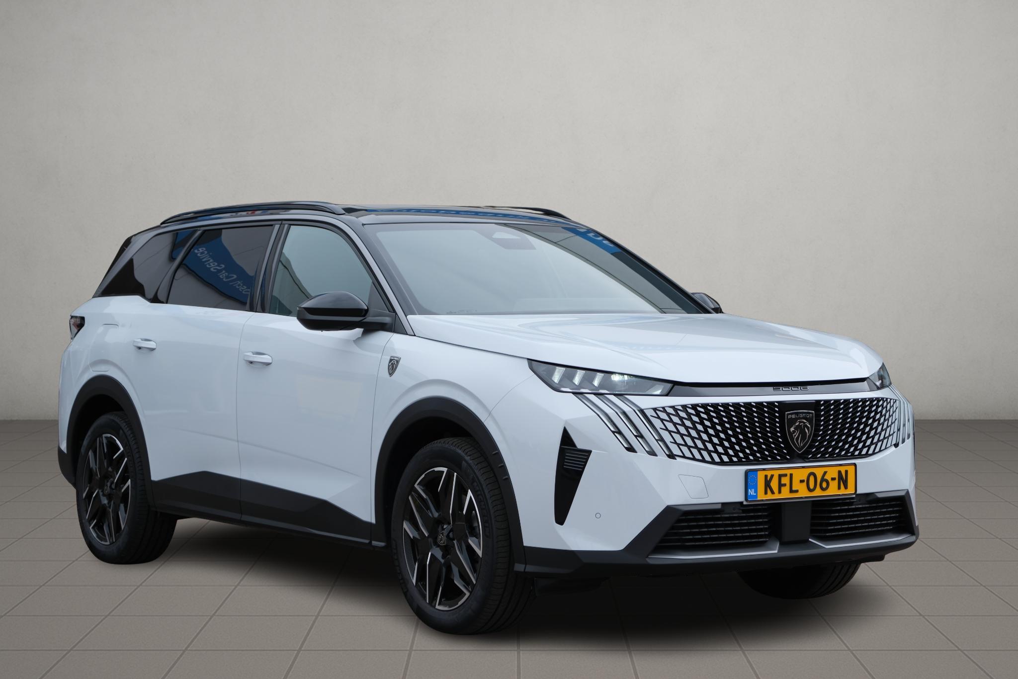 Peugeot 5008 1.2 Hybrid 145pk e-DCS6 GT 7 Persoons | Navi | App Connect | Adaptive Cruise | Panoramadak | Camera | Keyless | Stoelverwarming | Elektrische Achterklep | PDC afbeelding 1