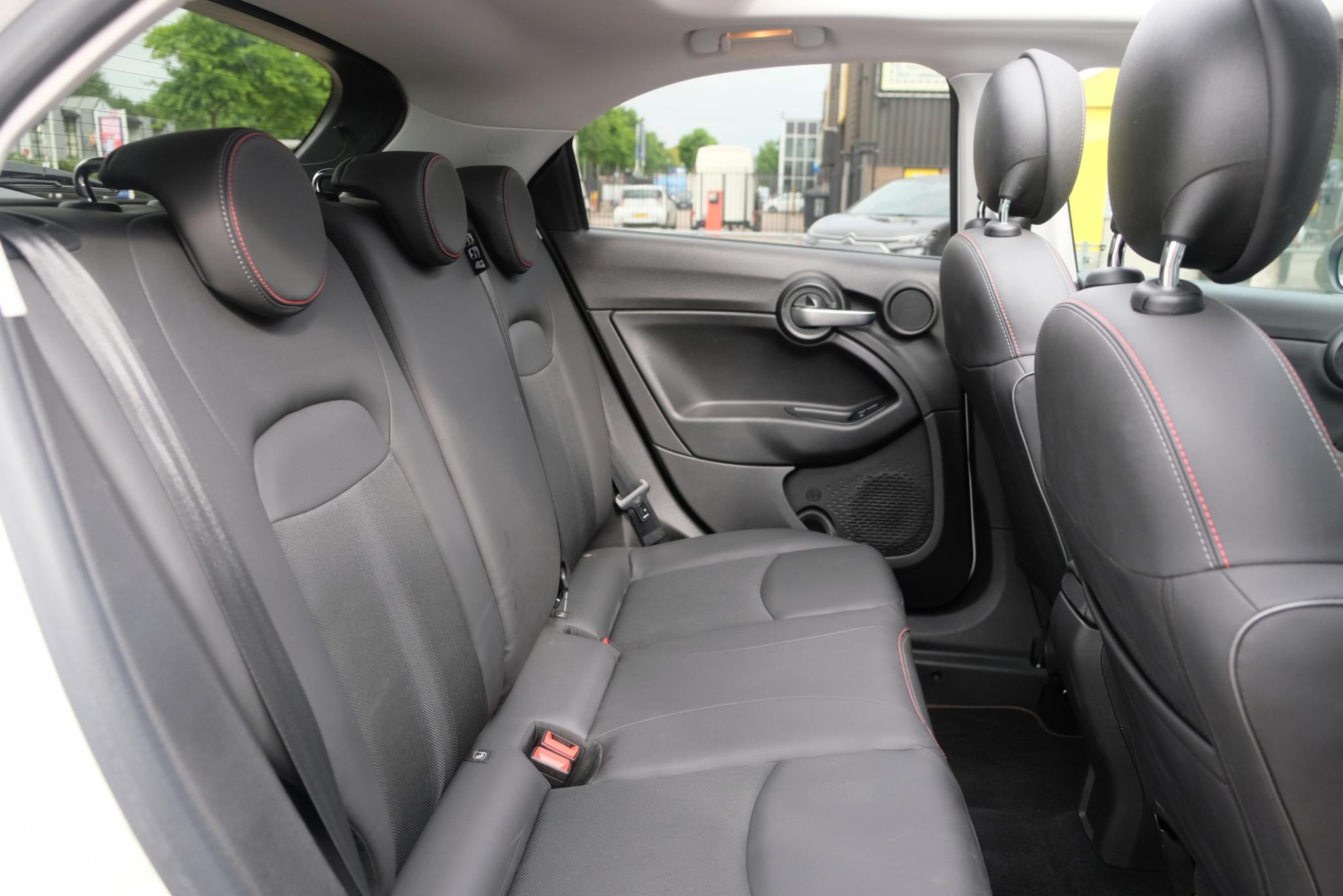 Fiat 500X 1.5 Hybrid 130pk DCT7 Sport Cabrio | Navi | App Connect | Climate | Camera | Blind Spot | PDC | Elektrisch Vouwdak afbeelding 10