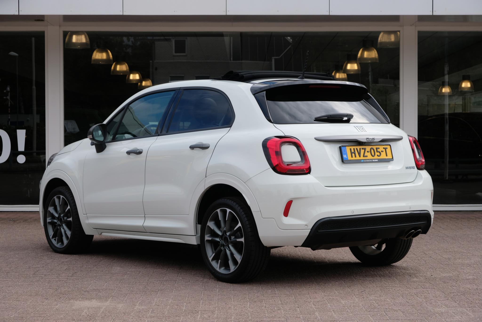 Fiat 500X 1.5 Hybrid 130pk DCT7 Sport Cabrio | Navi | App Connect | Climate | Camera | Blind Spot | PDC | Elektrisch Vouwdak afbeelding 28