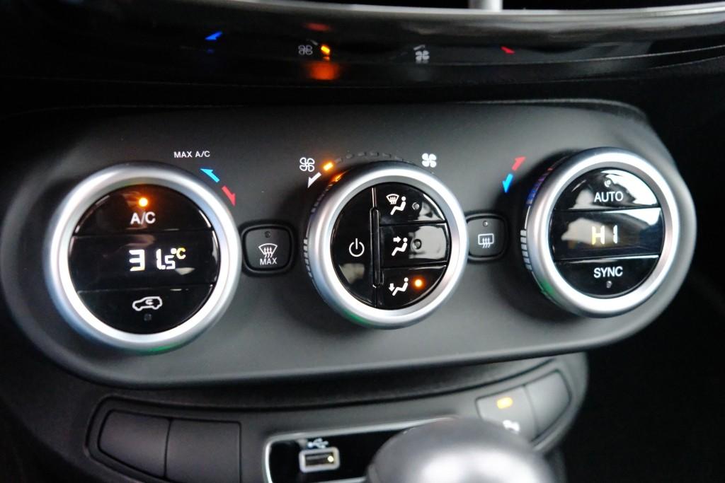 Fiat 500X 1.5 Hybrid 130pk DCT7 Sport Cabrio | Navi | App Connect | Climate | Camera | Blind Spot | PDC | Elektrisch Vouwdak afbeelding 23