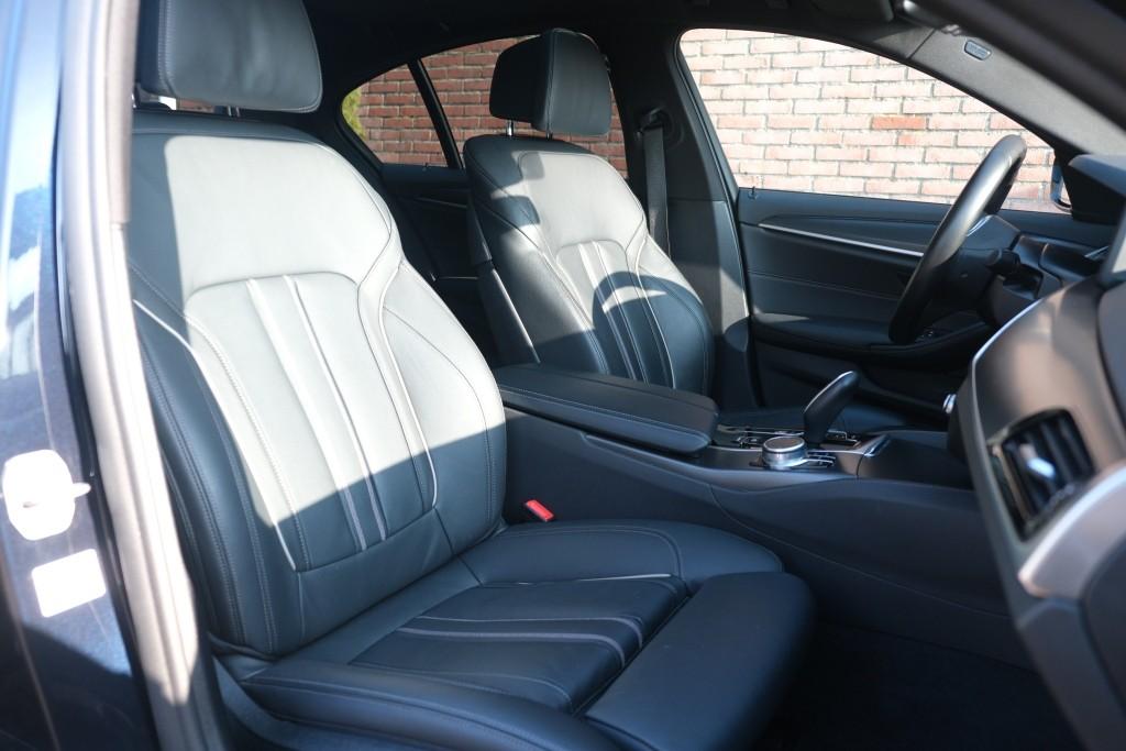 BMW 5 Serie 530i 252pk High Executive | M Sport | Laser LED | Schuif-/kanteldak | 360° Camera | Blind Spot | Keyless | Leder | Trekhaak afbeelding 6