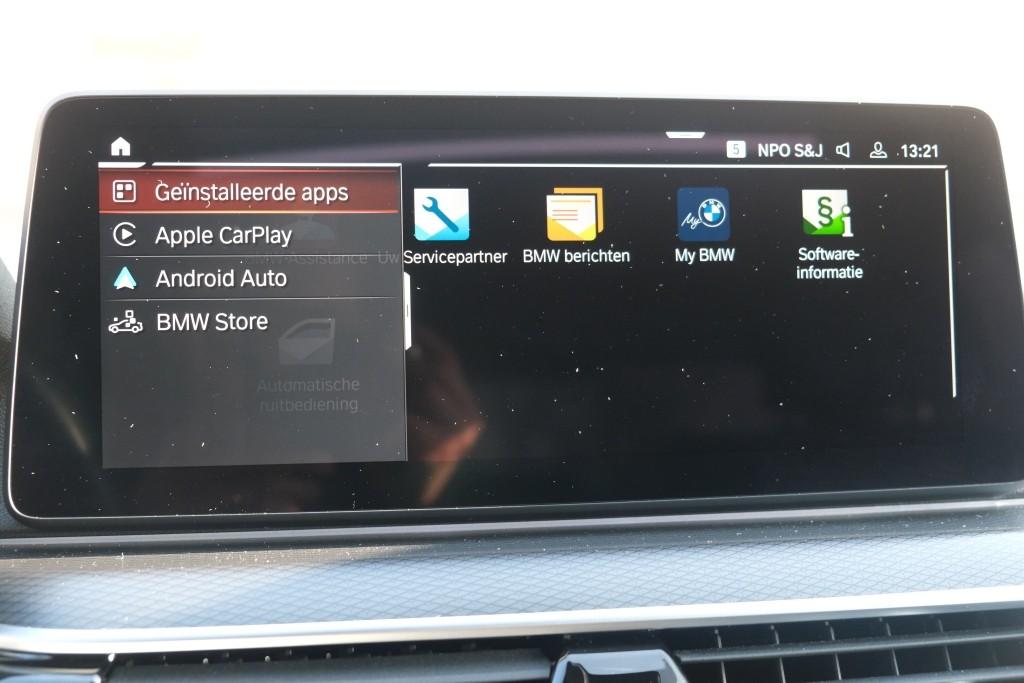 BMW 5 Serie 530i 252pk High Executive | M Sport | Laser LED | Schuif-/kanteldak | 360° Camera | Blind Spot | Keyless | Leder | Trekhaak afbeelding 19