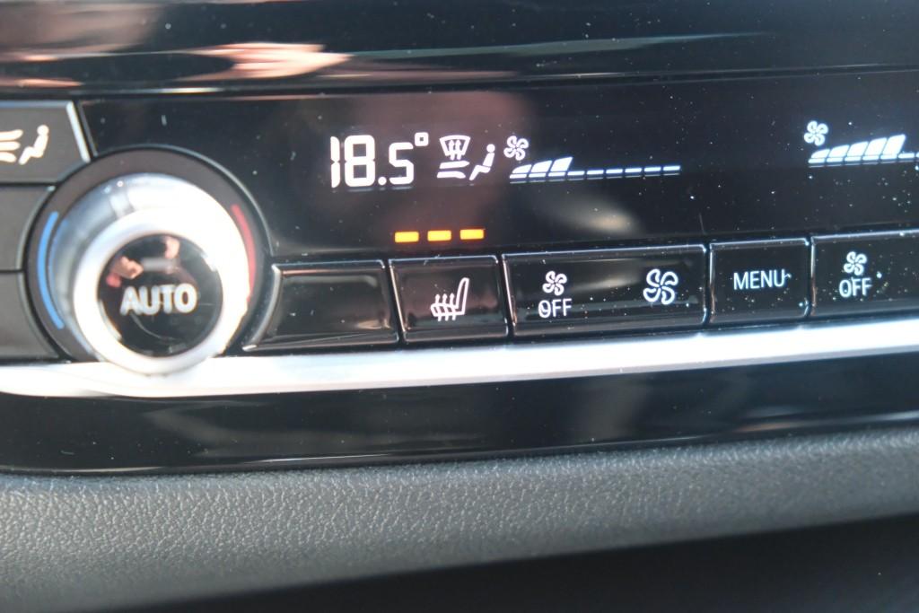 BMW 5 Serie 530i 252pk High Executive | M Sport | Laser LED | Schuif-/kanteldak | 360° Camera | Blind Spot | Keyless | Leder | Trekhaak afbeelding 24