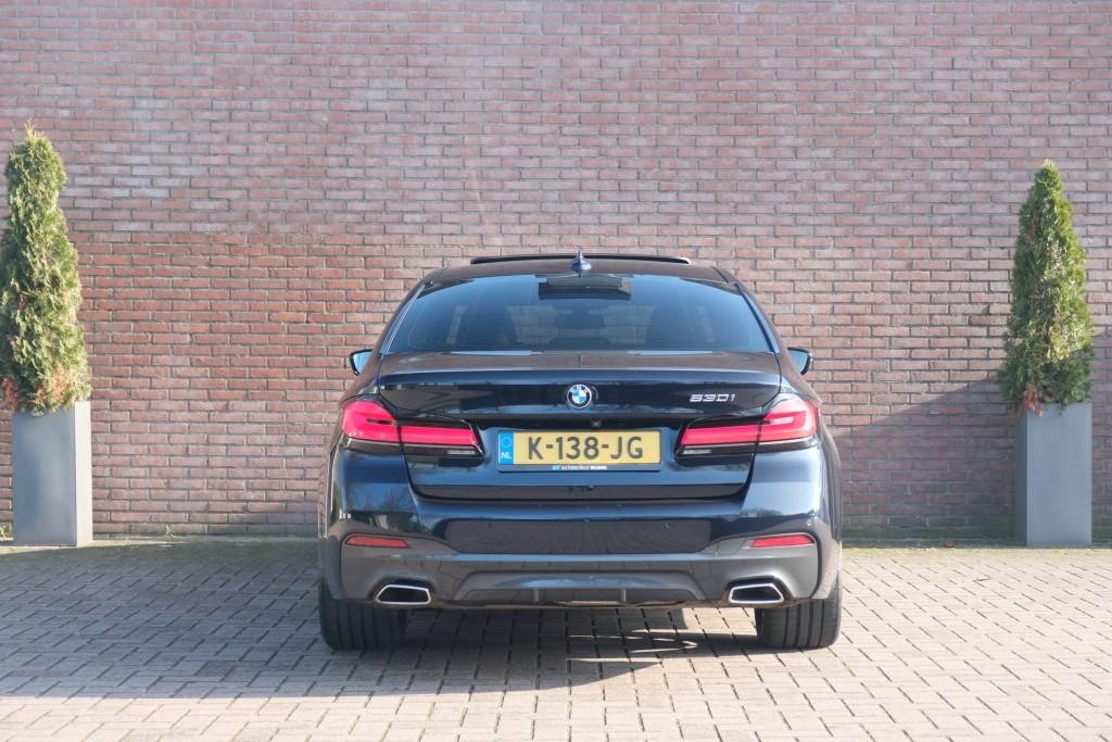 BMW 5 Serie 530i 252pk High Executive | M Sport | Laser LED | Schuif-/kanteldak | 360° Camera | Blind Spot | Keyless | Leder | Trekhaak afbeelding 38