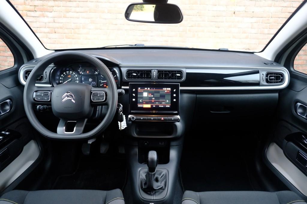 Citroën C3 1.2 PureTech 83pk Shine | App Connect | Climate | Cruise | Camera | Stoelverwarming | PDC afbeelding 6