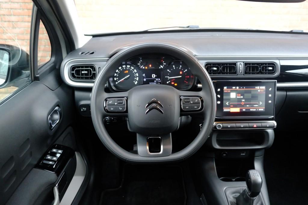 Citroën C3 1.2 PureTech 83pk Shine | App Connect | Climate | Cruise | Camera | Stoelverwarming | PDC afbeelding 13