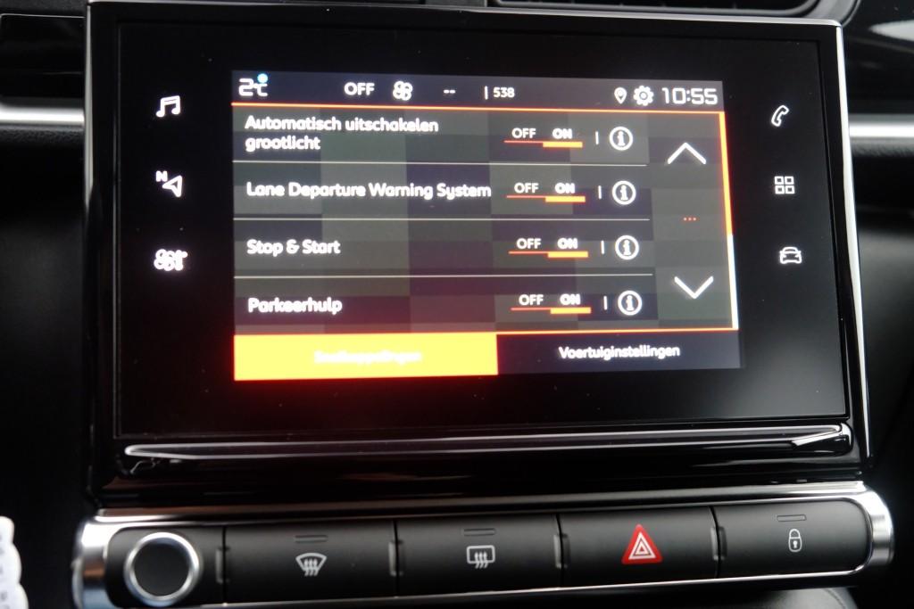 Citroën C3 1.2 PureTech 83pk Shine | App Connect | Climate | Cruise | Camera | Stoelverwarming | PDC afbeelding 18