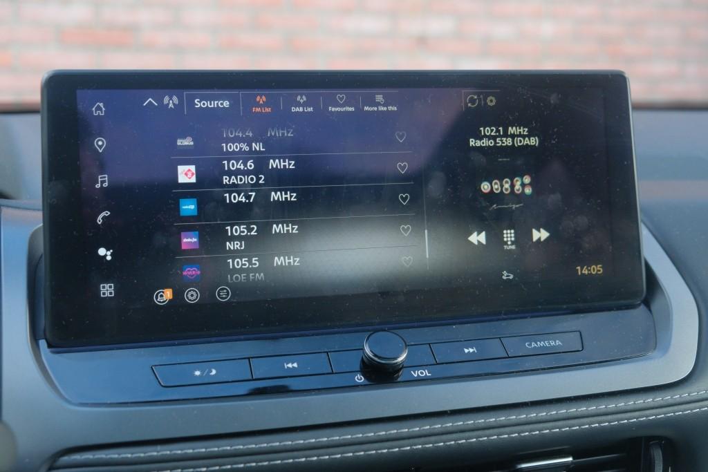 Nissan QASHQAI 1.3 MHEV 158pk Xtronic Tekna | Navi | Adaptive Cruise | 360° Camera | Leder | Head-up Display | Panoramadak | Keyless | Cold Pack afbeelding 17