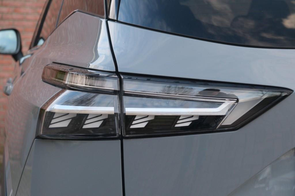 Nissan QASHQAI 1.3 MHEV 158pk Xtronic Tekna | Navi | Adaptive Cruise | 360° Camera | Leder | Head-up Display | Panoramadak | Keyless | Cold Pack afbeelding 31