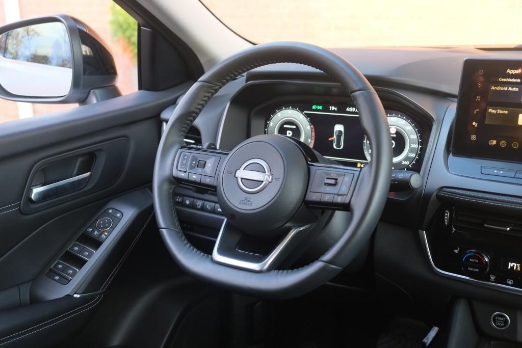 Nissan QASHQAI 1.3 MHEV 158pk Xtronic N-Connecta | Navi | App Connect | Adaptive Cruise | Keyless | 360° Camera | Panoramadak | Elektrische Achterklep | Cold Pack afbeelding 10