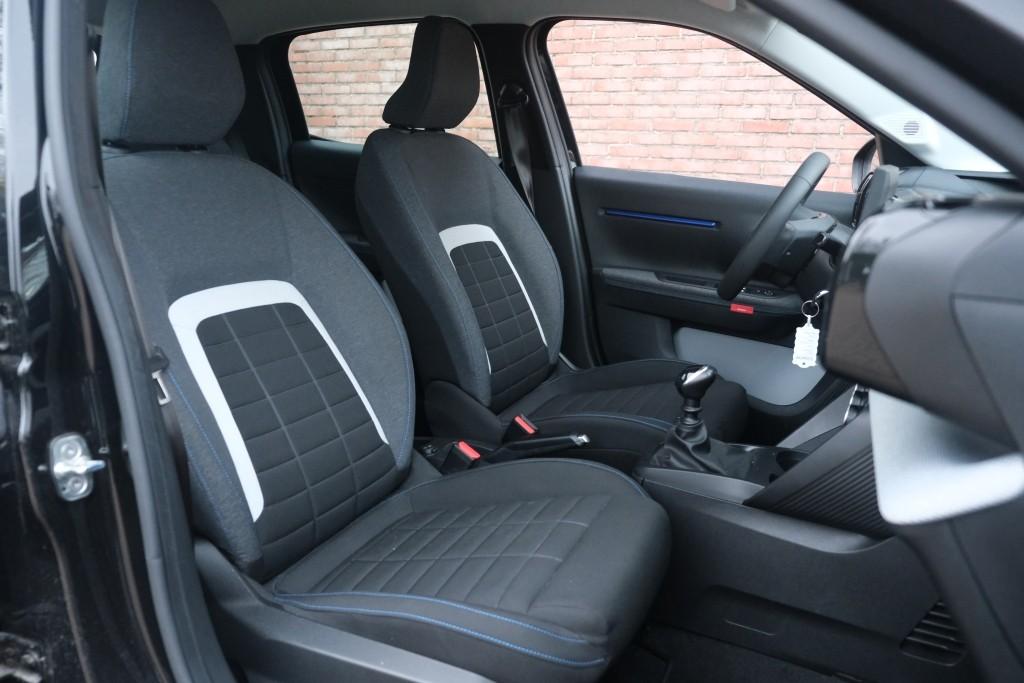 Citroën C3 1.2 Turbo 100pk Plus | App Connect | Airco | Cruise | PDC afbeelding 4