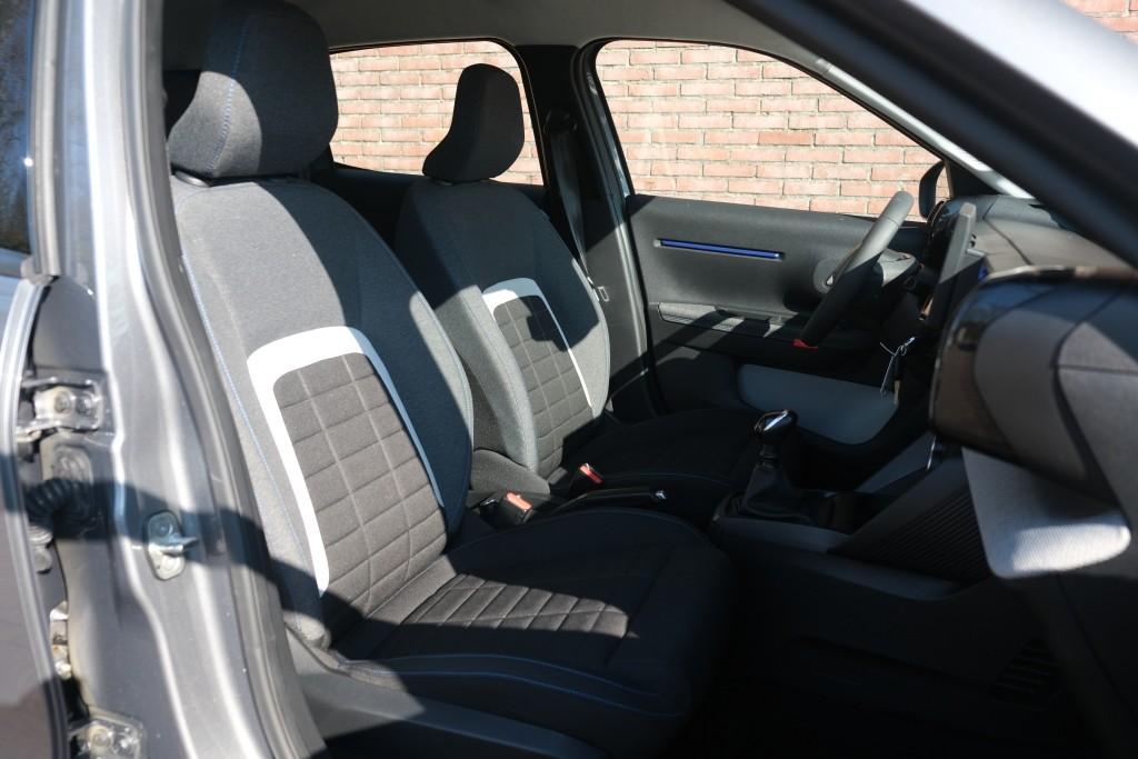 Citroën C3 1.2 Turbo 100pk Plus | App Connect | Airco | Cruise | PDC afbeelding 5