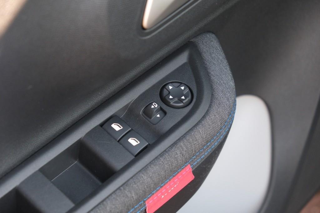 Citroën C3 1.2 Turbo 100pk Plus | App Connect | Airco | Cruise | PDC afbeelding 20