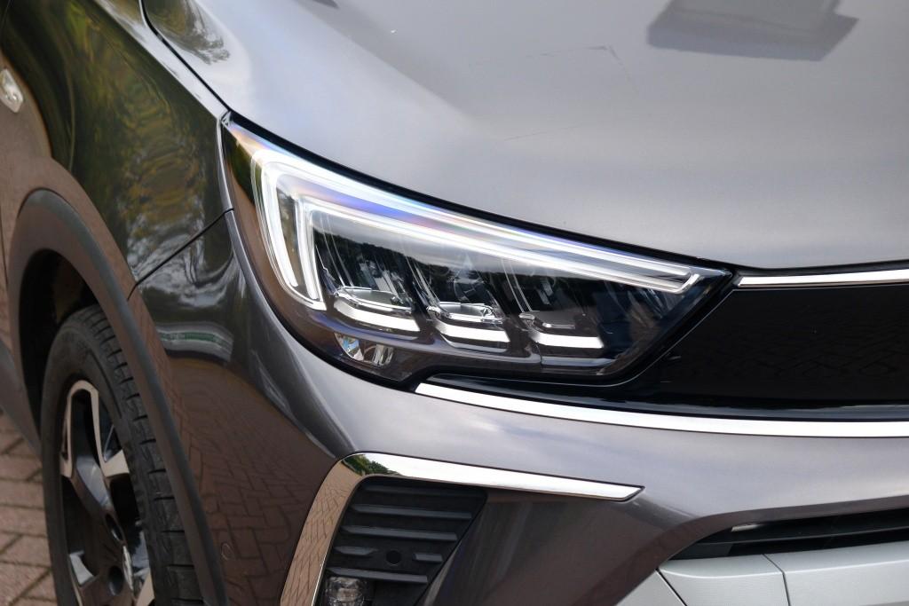 Opel Crossland 1.2 Turbo 110pk Ultimate | Navi | App Connect | Climate | Camera | Keyless | Blind Spot | PDC afbeelding 2