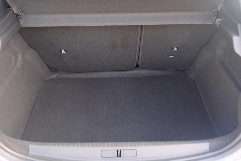 Peugeot 208 1.2 PureTech 100pk Style | App Connect | Cruise | Climate | PDC afbeelding 28